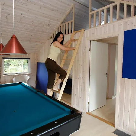 10 Person In R Dby Holiday home Kramnitse